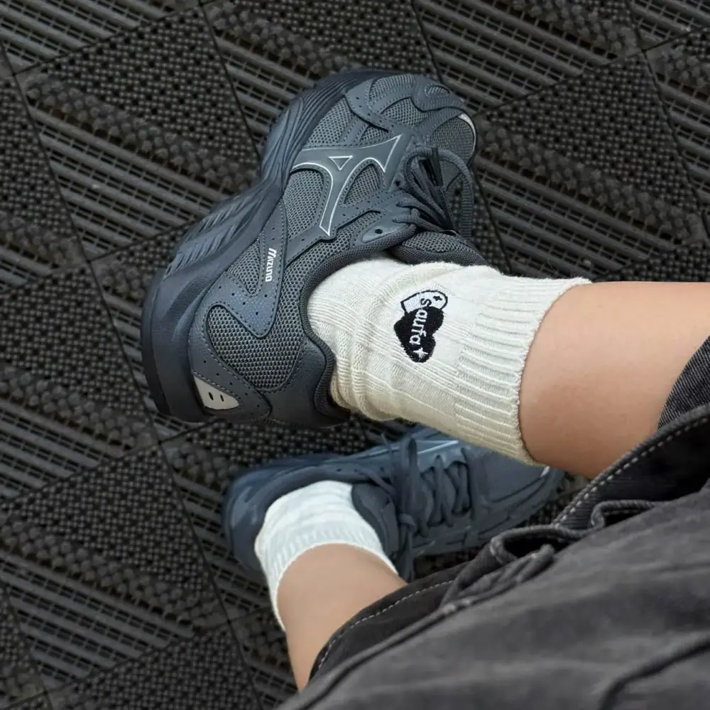 Alternative view of Giày Mizuno Spark CN ‘Charcoal’ D1GH242801