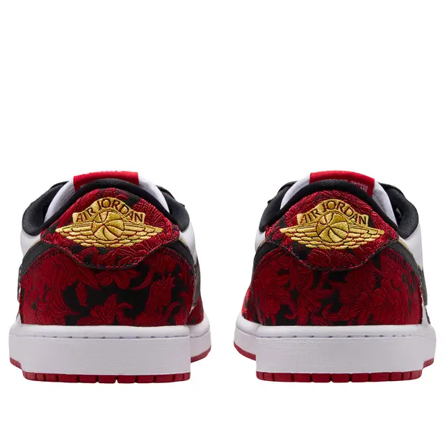 Alternative view of Giày Nike Air Jordan 1 Retro Low OG 'Varsity Red' IR0088-001